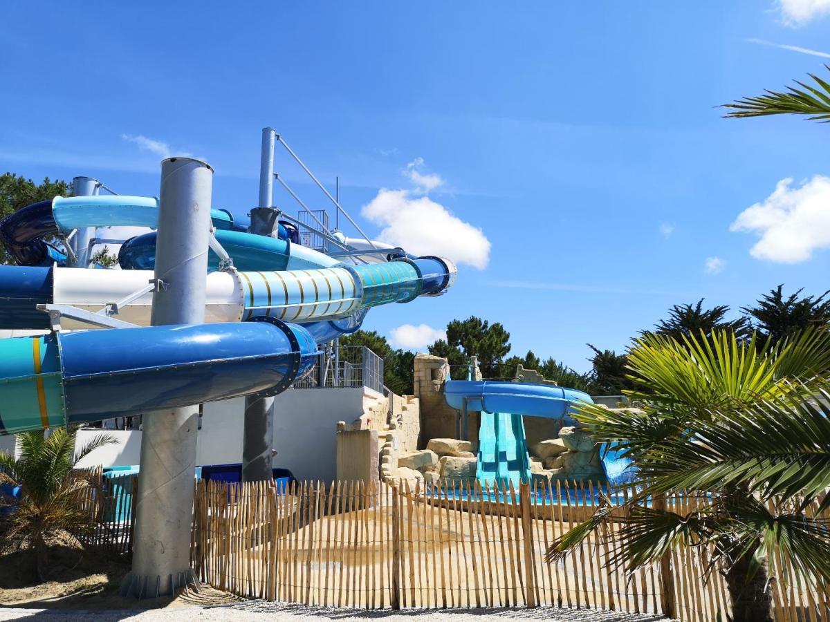 Camping Le Clos Des Pins Saint-Hilaire-de-Riez Exterior foto