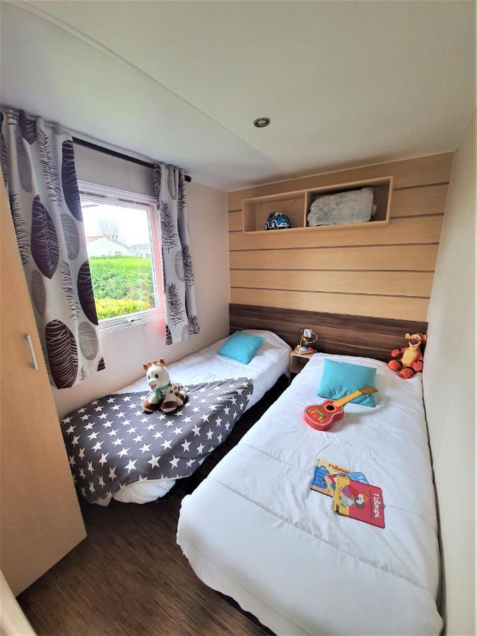 Camping Le Clos Des Pins Saint-Hilaire-de-Riez Exterior foto